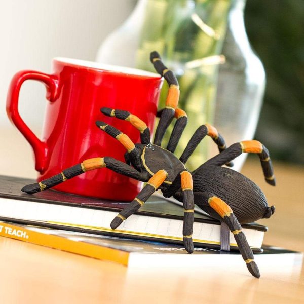 Orange-kneed Tarantula Toy Hot on Sale